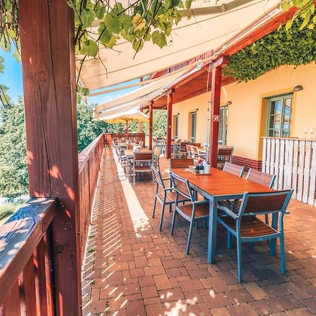 Villa Farma Ovci Terasy à Němčičky Extérieur photo